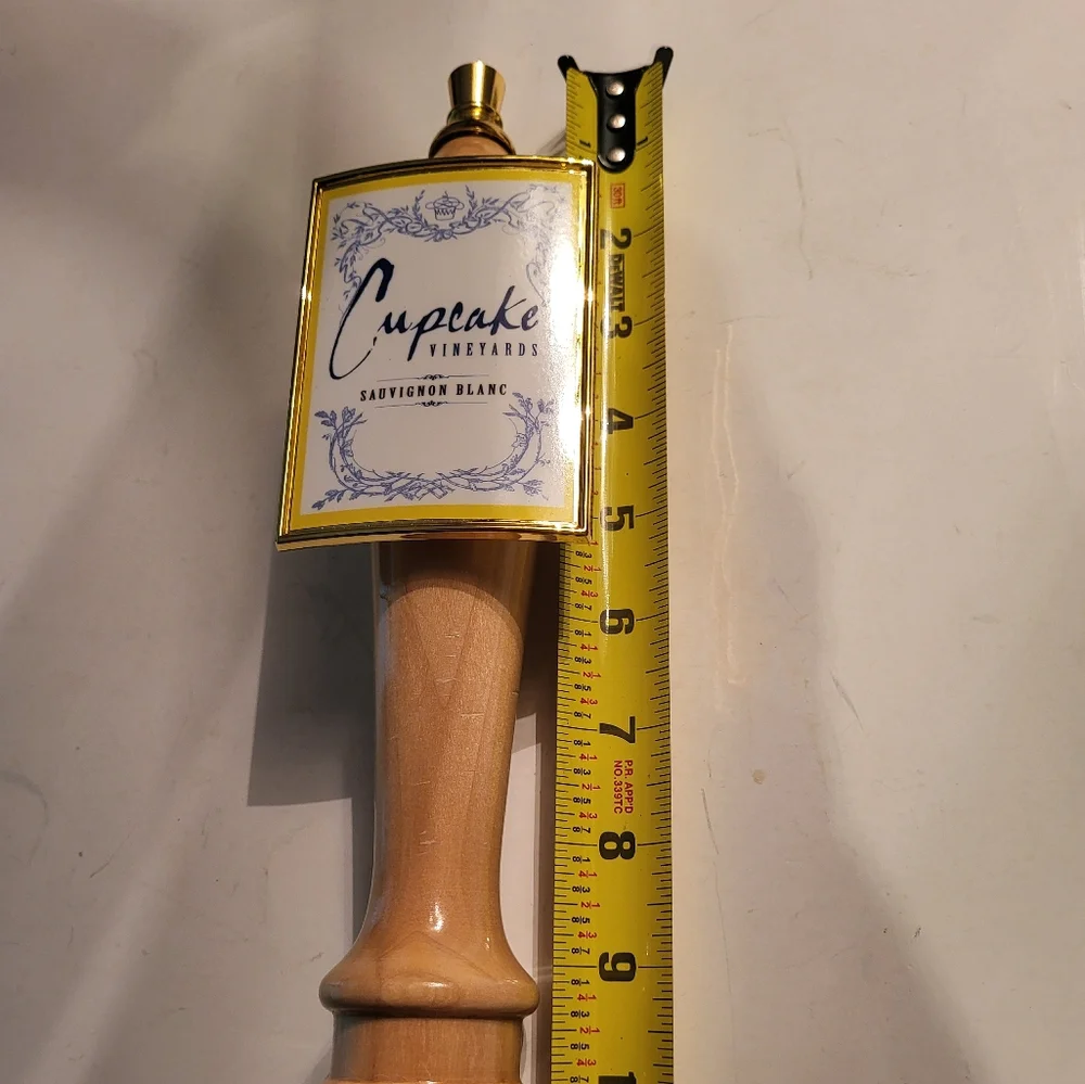 Cupcake Vineyard Tap Handle Rare